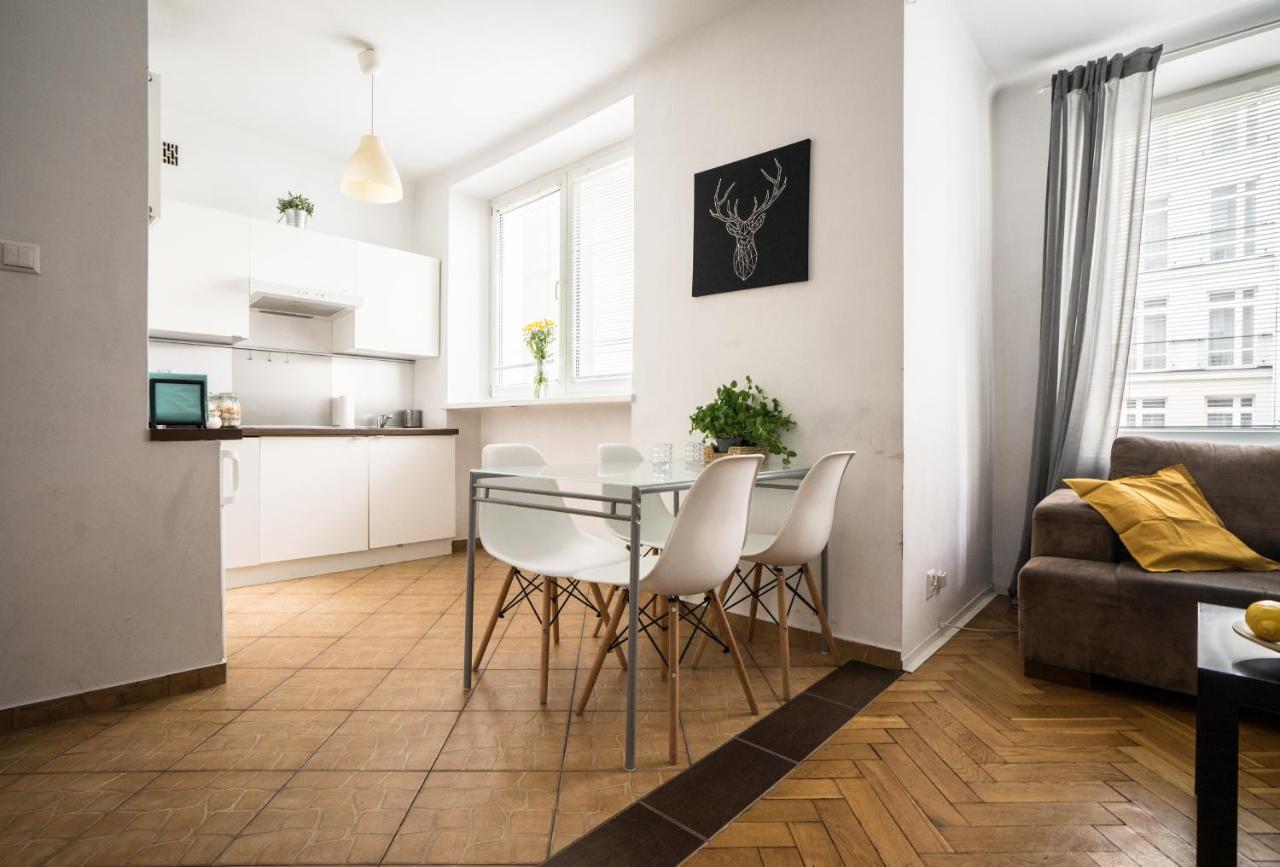 Apartment Oomph Modern Near Nowy Swiat Warsaw