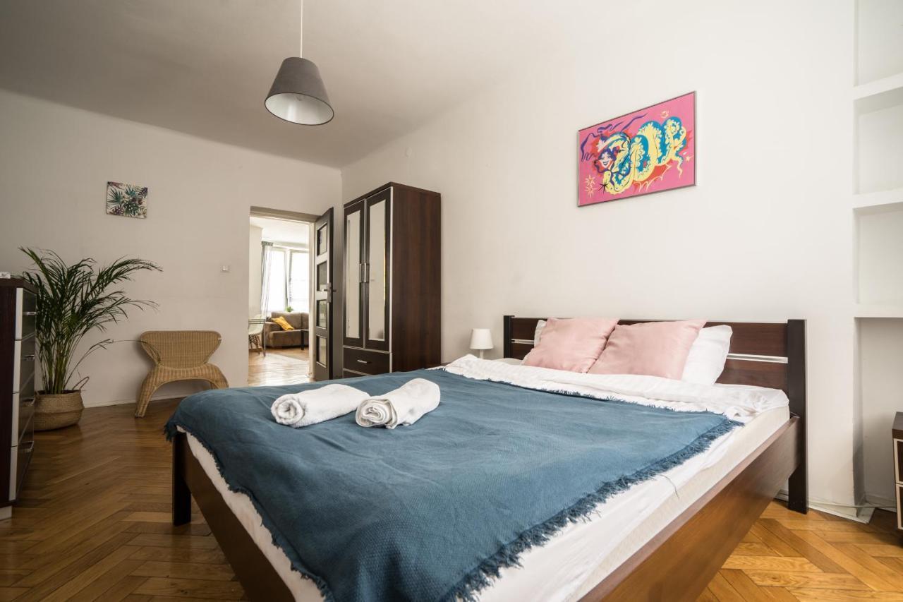 Апартаменти Oomph Modern Near Nowy Swiat *